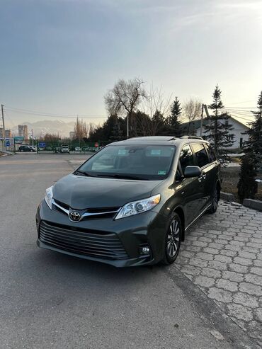 Toyota: Toyota Sienna: 2018 г., 3.5 л, Автомат, Бензин, Минивэн