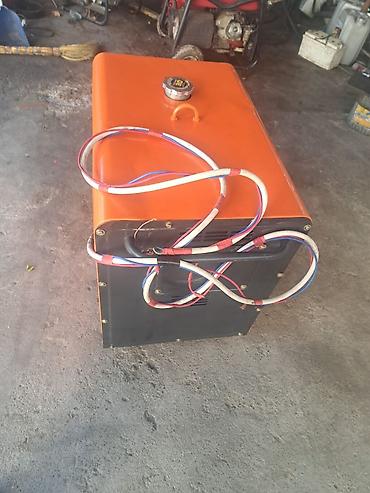 8 mart sekilleri yukle: 7 KVA dizel Generator işıq yanıb sönərkər generator özü avtomatik işə — 1