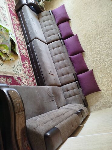бек мебель: Бурчтук диван, түсү - Күрөң, Колдонулган