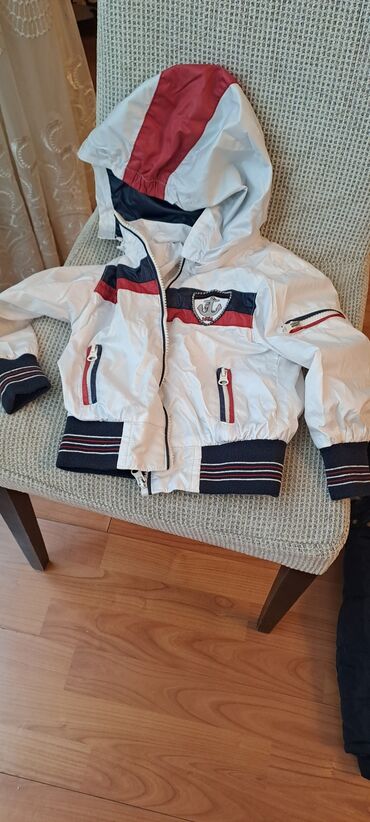 Kurtkalar: 2,3,4 yaş uşaqlar ücün, gödəkcələr. 5 -10 m — 4