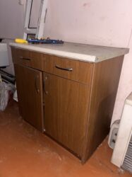 стол и стулья: Kocuruk deye satiriq tecili,ikisi birlikde satılır bu qiymete