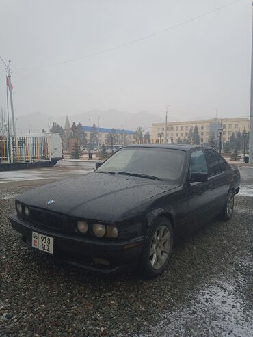 аваринний авто: BMW 520: 1990 г., 2 л, Механика, Бензин, Седан