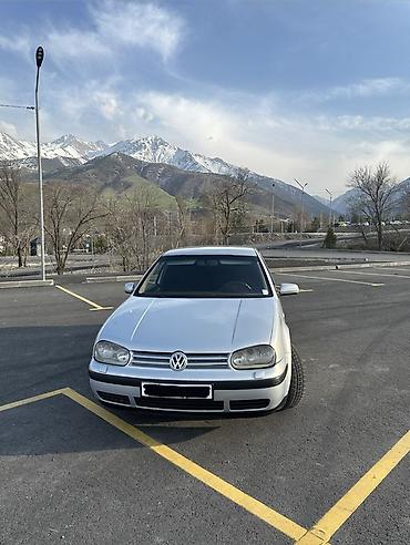 электро машине: Volkswagen Golf: 1999 г., 1.6 л, Автомат, Бензин, Хэтчбэк — 4