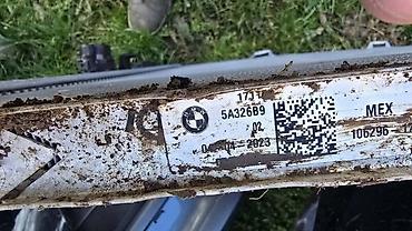 ugg guma: HLADNJAK G09 ZA BMW XM | BMW xm g09 hladnjak 17115A326B9 — 3