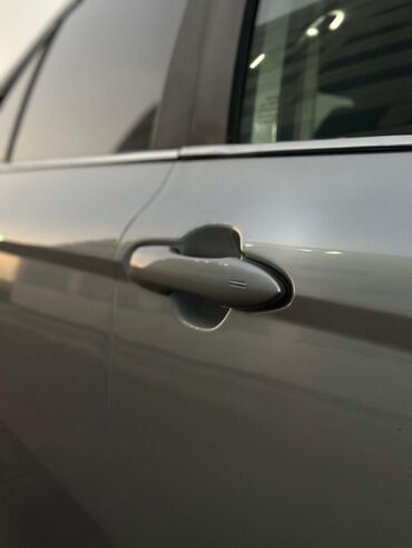 Toyota: Toyota Camry: 2021 г., 2.5 л, Автомат, Гибрид, Седан — 6