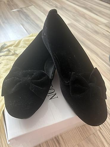 ev ucun qadın şap şapları baletkalar: Qara məxməri baletkalar - Material: yumşaq məxmər/parça üstlük - — 1