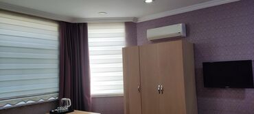 Günlük kirayə mənzillər: Xüsusiyyətlər: İnşaatçılar metro stansiyasına 6 dəqiqəlik yürüş — 3