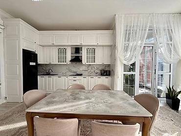 Долгосрочная аренда домов: 500 м², 7 комнат — 17