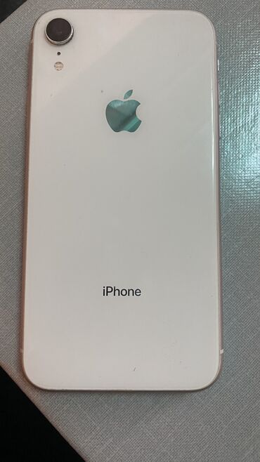 Apple iPhone: IPhone Xr, Б/у, 64 ГБ, 76 %