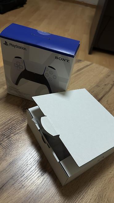 PS5 (Sony PlayStation 5): Продается От Сони плейстейшн 5 —
Джойстик — почти новый 
4900сом — 2