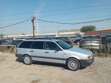 рассрочка продаю: Volkswagen Passat: 1992 г., 1.8 л, Механика, Бензин, Универсал