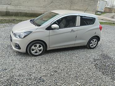 Chevrolet: Chevrolet Spark: 2017 г., 0.1 л, Вариатор, Бензин, Хэтчбэк — 2