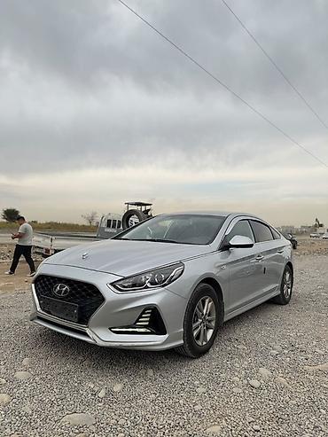 вип машина: Hyundai Sonata: 2019 г., 2 л, Автомат, Газ, Седан — 2