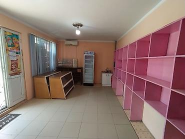 Мебель для небольшого магазина/киоска Комплектация: - Стеллажная