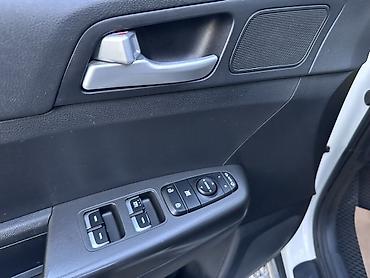 термо датчик: Kia Sportage: 2019 г., 2 л, Автомат, Дизель, Кроссовер — 9