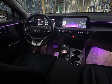 gac m6: Kia K8: 2023 г., 3.5 л, Автомат, Газ, Седан — 2