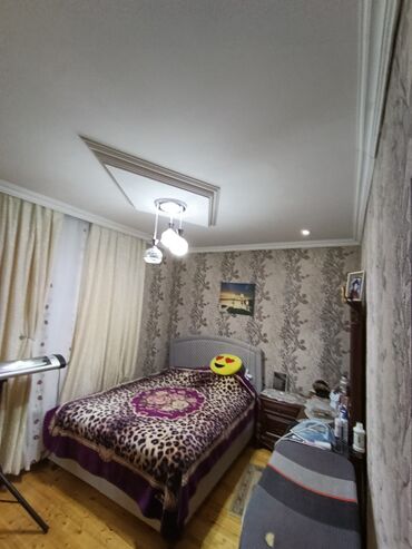 Həyət evləri və villaların satışı: 3 otaqlı, 80 kv. m, Kredit yoxdur, Orta təmir — 3