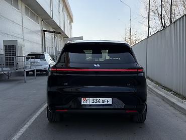 Lixiang: Lixiang L8: 2025 г., Гибрид, Кроссовер — 6