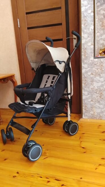 Gəzinti arabaları: İki tutacaqlı araba, İşlənmiş, Yaş: 30 ay, Ünvandan götürmə, Ödənişli çatdırılma