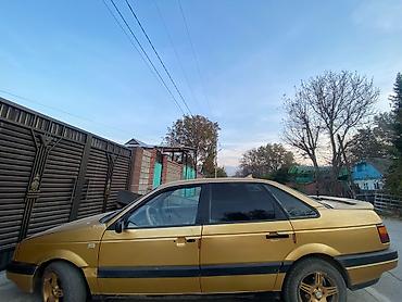 лифтбек: Volkswagen Passat: 1988 г., 1.8 л, Механика, Бензин, Седан — 8