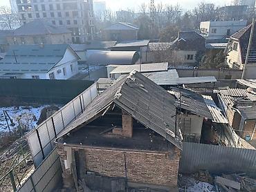 Продажа коттеджей и домов: Описание: Продаются участки в центре города,район Гоина. Этот объект — 9