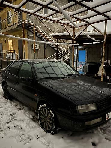 Volkswagen: Volkswagen Passat: 1994 г., 2 л, Механика, Бензин, Седан — 10