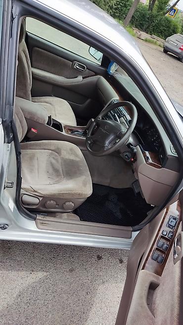 Datsun: Nissan Laurel: 1999 г., 2.5 л, Автомат, Бензин, Седан — 7