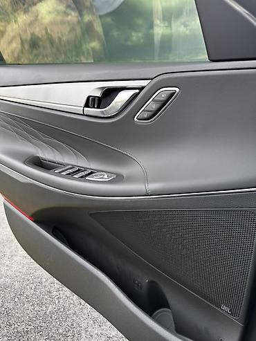 audi 4: Hyundai Grandeur: 2021 г., 2.4 л, Вариатор, Гибрид, Седан — 9