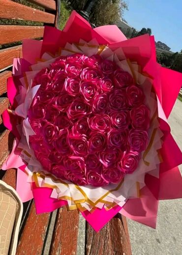 Süni güllər: Solmayan, süni buketlər — 20