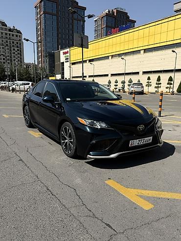 corolla 2004: Toyota Camry: 2020 г., 2.5 л, Автомат, Бензин, Седан — 3