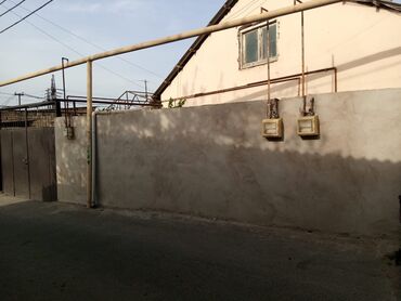 varovskide heyet evleri: M.Ə. Rəsulzadə qəs. 6 otaqlı, 100 kv. m, Kredit yoxdur, Yeni təmirli