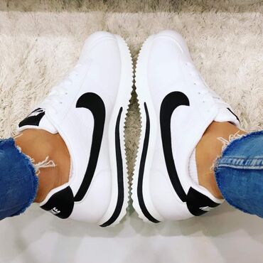 Women's Sneakers and athletic shoes: 46 — 6