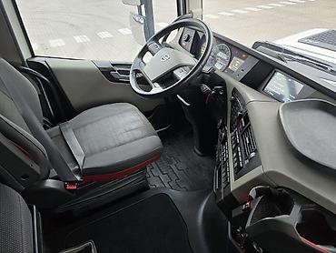 Тягачи: Тягач, Volvo, 2020 г., Контейнеровоз — 16