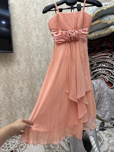 вечернее платье персикового цвета: Вечернее платье, Без рукавов, XS (EU 34), S (EU 36)