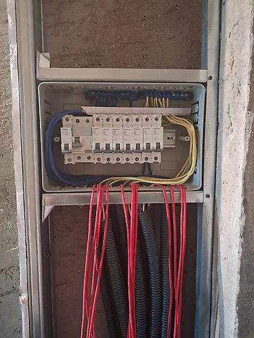 ош уста керек: Peşəkar elektrik montajı və daxili elektrik şəbəkələrinin yığılması — 1