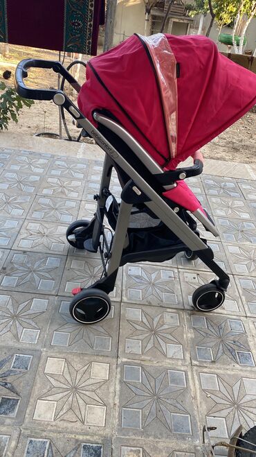 forever firmasinin mehsullari: Klassik gəzinti arabası, Mothercare, İşlənmiş, Cins: Qız, Ünvandan götürmə