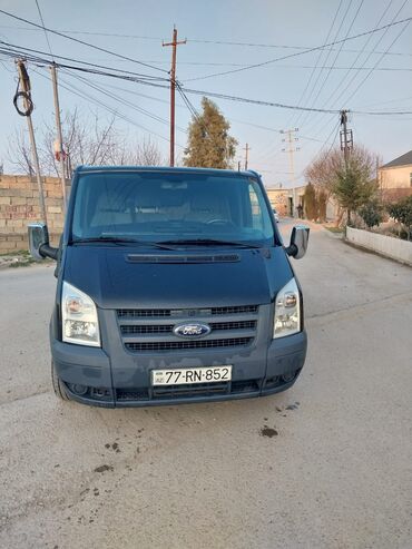 500 manata masin satiram: Ford Transit: 2.2 l | 2010 il 290000 km Van body type