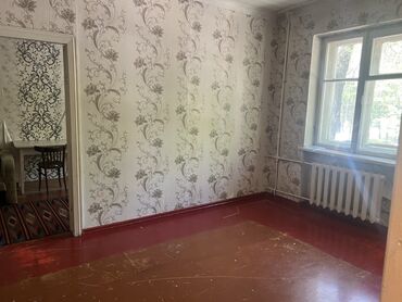 купить дом новопокровка: Продается квартира с окнами, выходящими на улицу, и одной отдельной