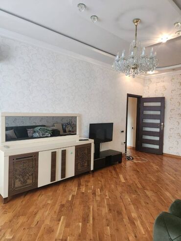 Uzunmüddətli kirayə mənzillər: Neftçilər metrosundan çox yaxın piyada məsafədə,Star İdman — 6