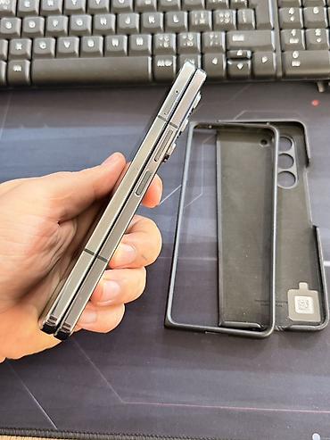 samsung fold 5: Samsung Galaxy Z Fold 5, 256 GB, rəng - Qara, İki sim kartlı — 9