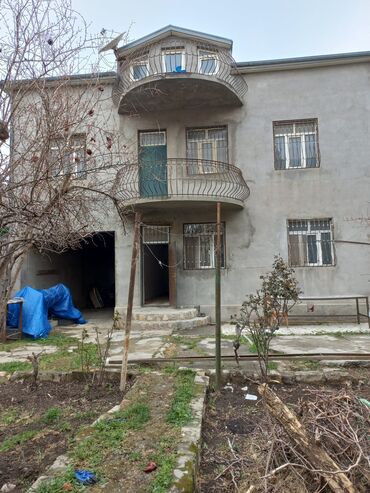 bakixanovda heyet evleri satilir: Bakıxanov qəs. 6 otaqlı, 255 kv. m, Kredit yoxdur, Orta təmir