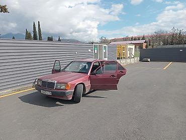 sprinter satisi: Mercedes-Benz sedan - Korpus: 4 qapılı sedan, rəngi tünd — 1