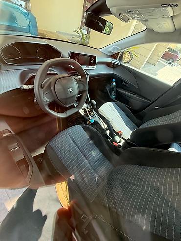Peugeot: Δημήτρης — 5