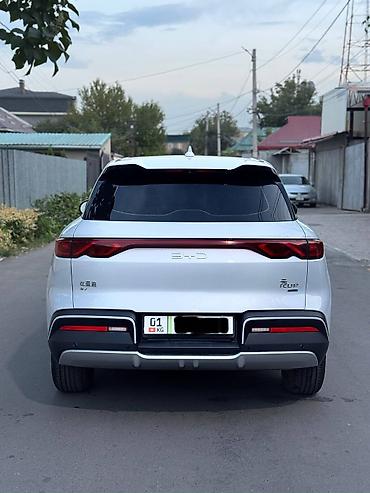 электромобиль byd: BYD Yuan Up: 2025 г., Электромобиль — 5