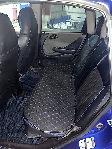 Honda: Honda Fit: 2005 г., 1.3 л, Вариатор, Бензин, Хэтчбэк — 9