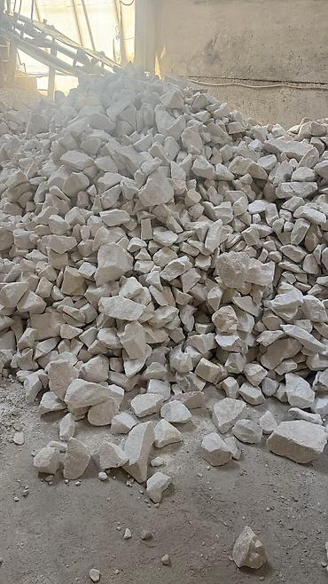 Мраморная крошка: Мраморная крошка, Белый, Декоративная, В тоннах — 3