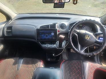 usb carplay: Honda Stream: 2006 г., 2 л, Автомат, Бензин, Минивэн — 3