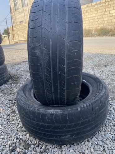 traktor altlıqlı qadın çəkmələri: 255/55 R16 təkərlər normal gorunduyu kimdir
Eyrisi falan hecen yoxdur