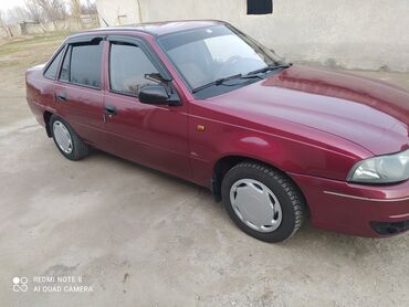 Daewoo: Daewoo Nexia: 2010 г., 1.6 л, Механика, Бензин, Седан