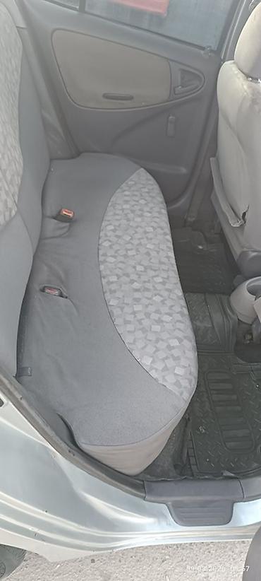 тайота плас: Toyota Platz: 2002 г., Седан — 7